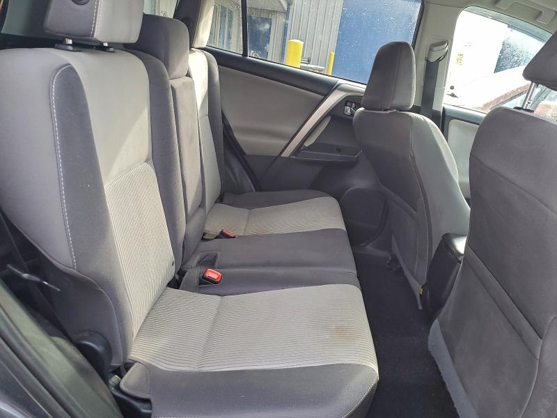 Photo 11 from auction – 2014 TOYOTA RAV4 XLE with VIN 2T3RFREV5EW147318