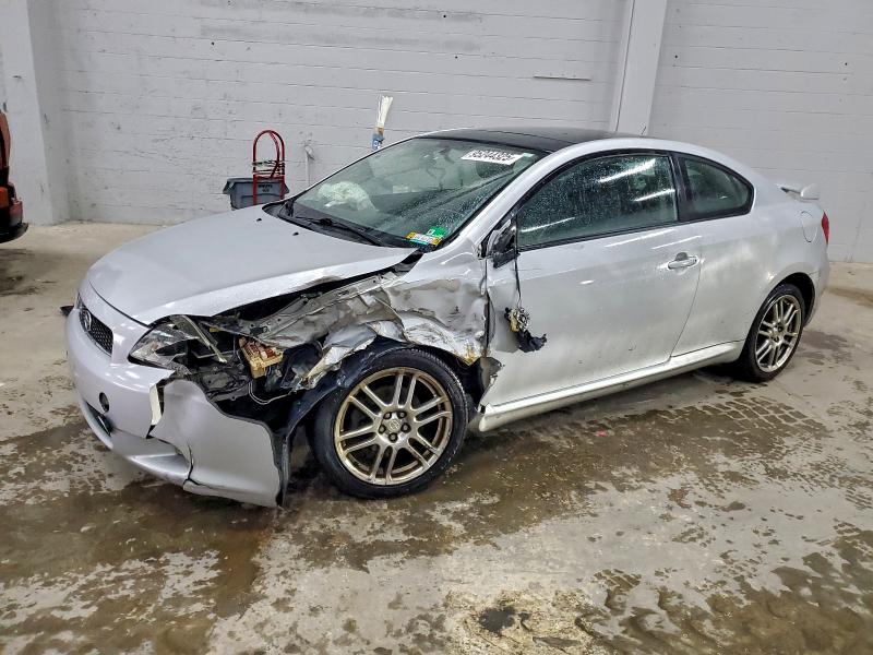 TOYOTA SCION TC 2005 with VIN JTKDE177850021612 - Photo from auction
