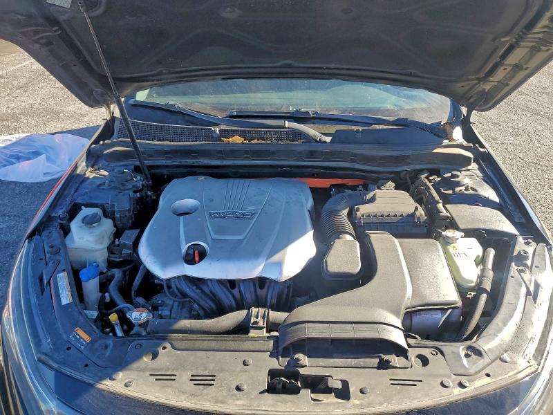 Photo 11 from auction – 2014 KIA OPTIMA with VIN KNAGM4AD5E5069768