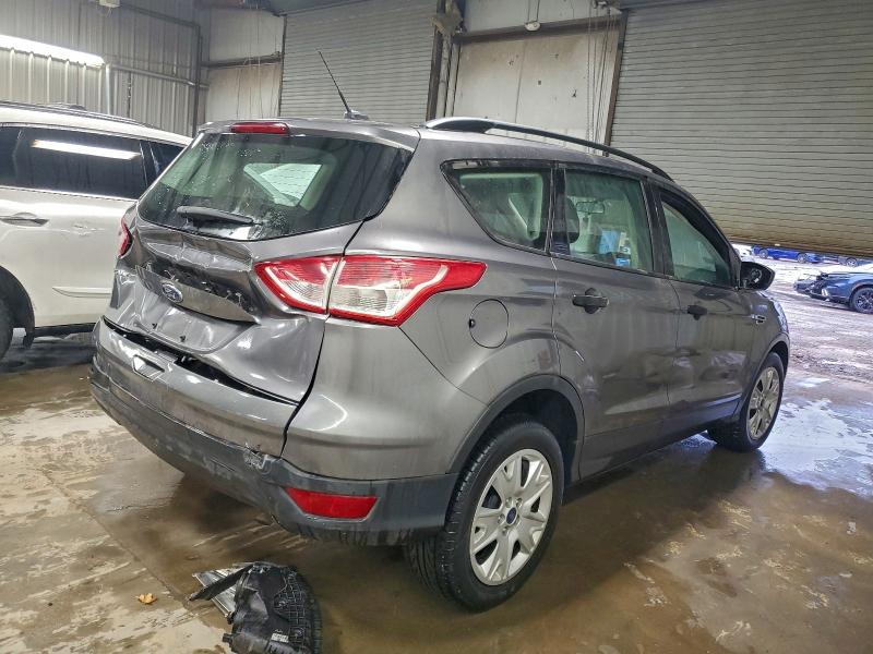 Photo 3 from auction – 2014 FORD ESCAPE S with VIN 1FMCU0F76EUA43582