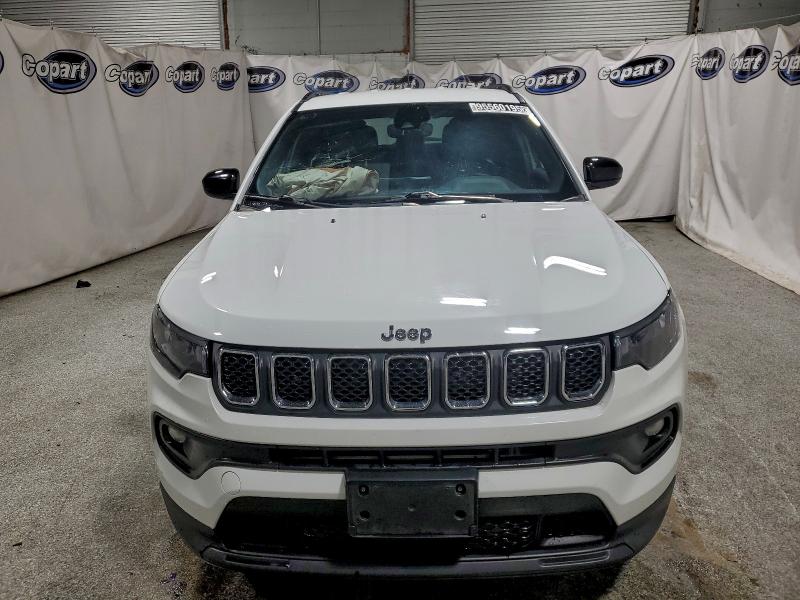 Photo 5 from auction – 2023 JEEP COMPASS LA with VIN 3C4NJDBN1PT553028