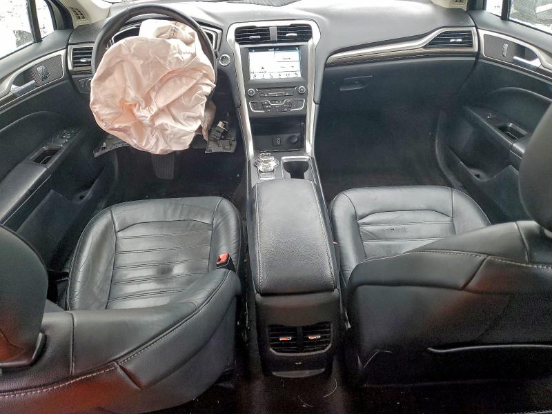 Photo 8 from auction – 2017 FORD FUSION SE with VIN 3FA6P0T96HR100766