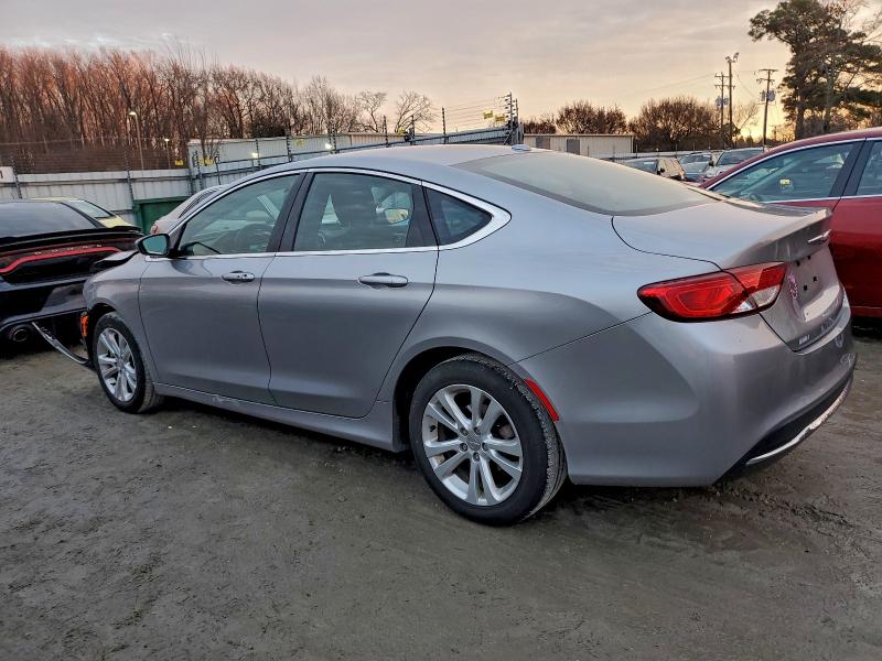 Photo 2 from auction – 2015 CHRYSLER 200 LIMITE with VIN 1C3CCCAB7FN532934