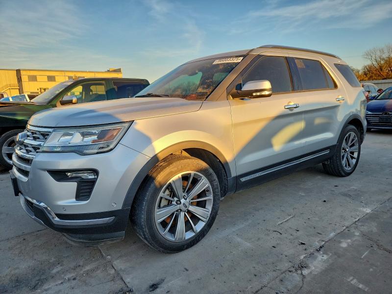 FORD EXPLORER L 2018 with VIN 1FM5K7FH6JGB55081 - Photo from auction