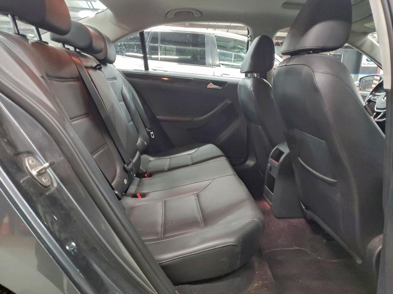 Photo 10 from auction – 2017 VOLKSWAGEN JETTA SEL with VIN 3VWL17AJ2HM388722