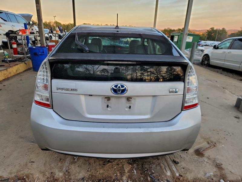 Photo 6 from auction – 2010 TOYOTA PRIUS with VIN JTDKN3DU0A0004933