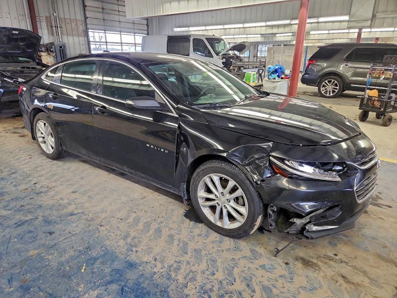 Photo 4 from auction – 2016 CHEVROLET MALIBU LT with VIN 1G1ZE5ST8GF328229