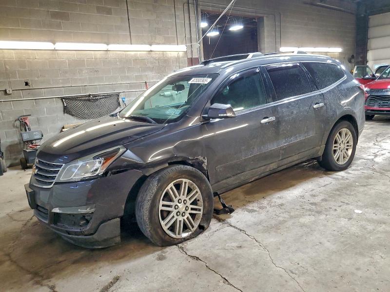 CHEVROLET TRAVERSE L 2015 with VIN 1GNKVGKD7FJ310305 - Photo from auction