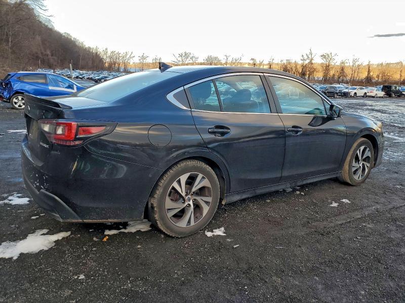 Photo 3 from auction – 2021 SUBARU LEGACY PRE with VIN 4S3BWAD63M3018234