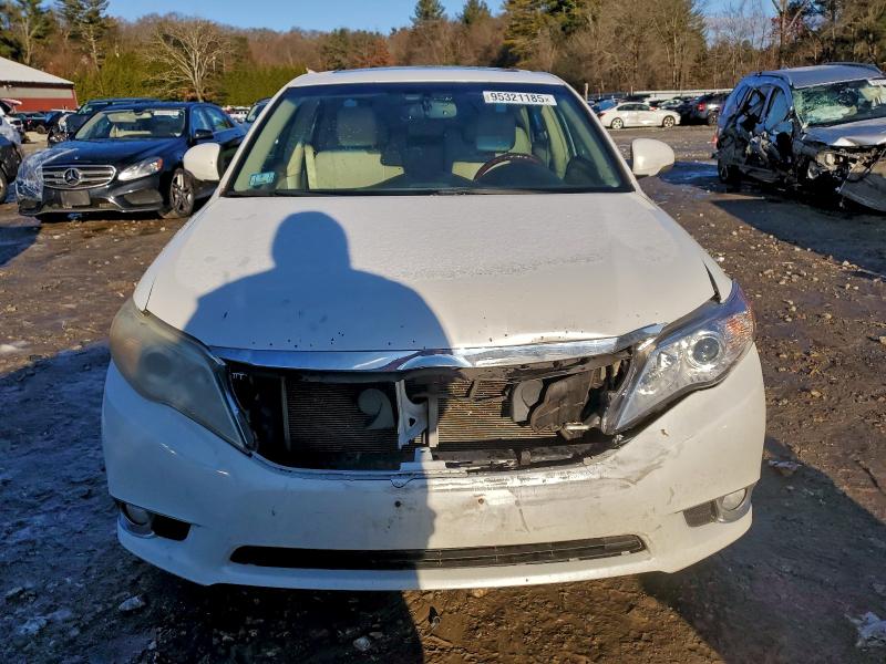 Photo 5 from auction – 2011 TOYOTA AVALON BAS with VIN 4T1BK3DB4BU379687