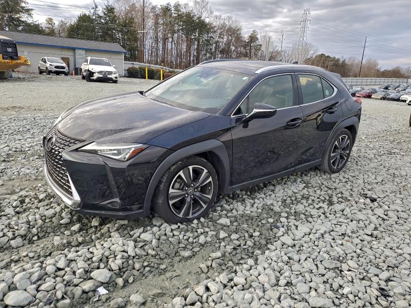 LEXUS UX 200 2019 with VIN JTHY3JBHXK2000547 - Photo from auction