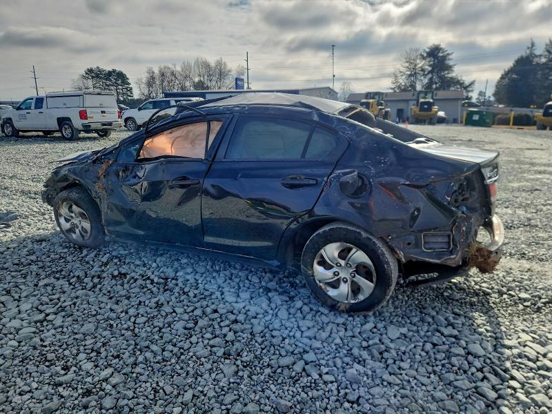 Photo 2 from auction – 2015 HONDA CIVIC LX with VIN 19XFB2F57FE275089