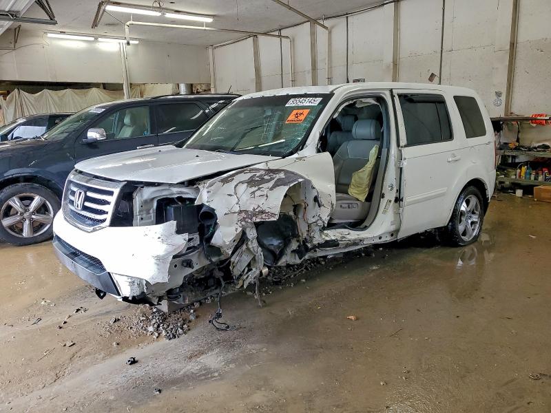 HONDA PILOT EXL 2015 with VIN 5FNYF4H51FB050151 - Photo from auction