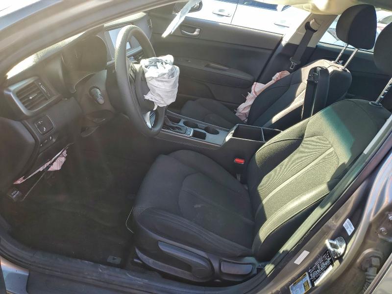 Photo 7 from auction – 2018 KIA OPTIMA LX with VIN 5XXGT4L33JG217903