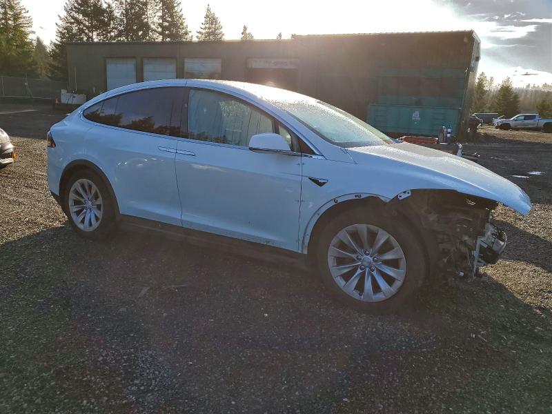 Photo 4 from auction – 2018 TESLA MODEL X with VIN 5YJXCDE24JF113928
