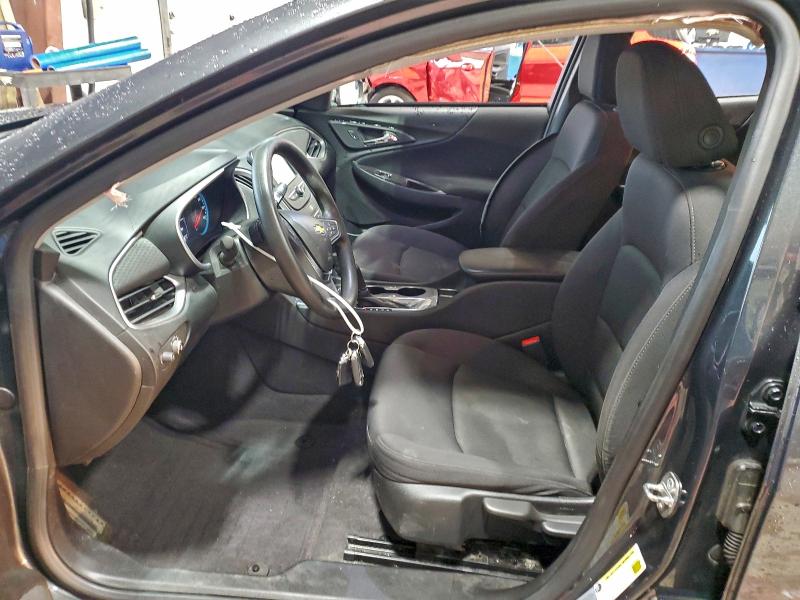 Photo 7 from auction – 2017 CHEVROLET MALIBU LS with VIN 1G1ZB5ST2HF175261