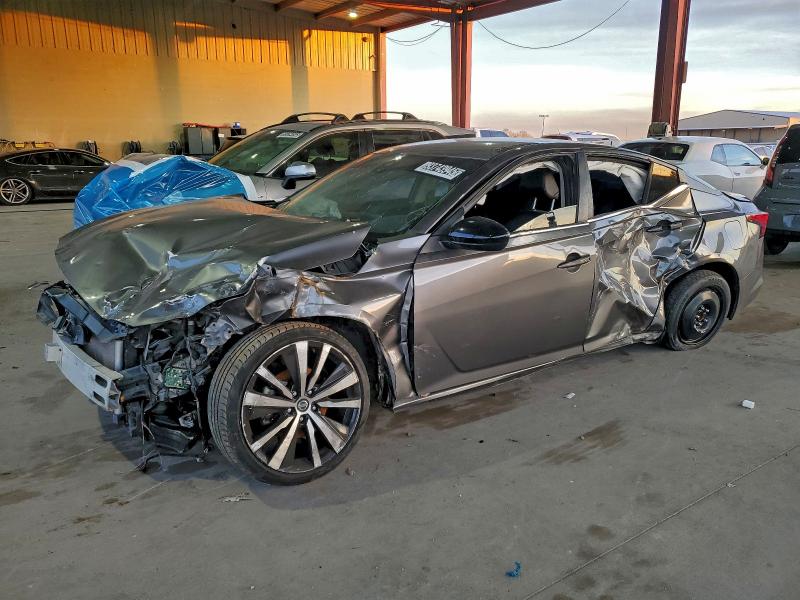 Photo 1 from auction – 2022 NISSAN ALTIMA SR with VIN 1N4BL4CV4NN320453