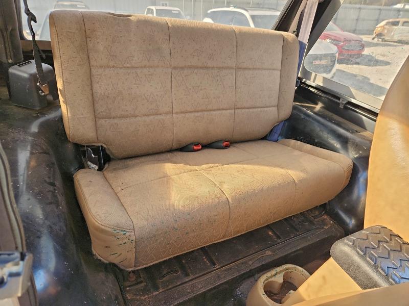 Photo 10 from auction – 2002 JEEP WRANGLER / TJ with VIN 1J4FA39S52P775931