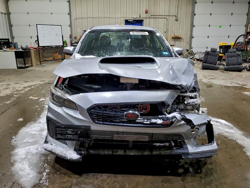 Photo 5 from auction – 2018 SUBARU WRX STI with VIN JF1VA2M66J9824729