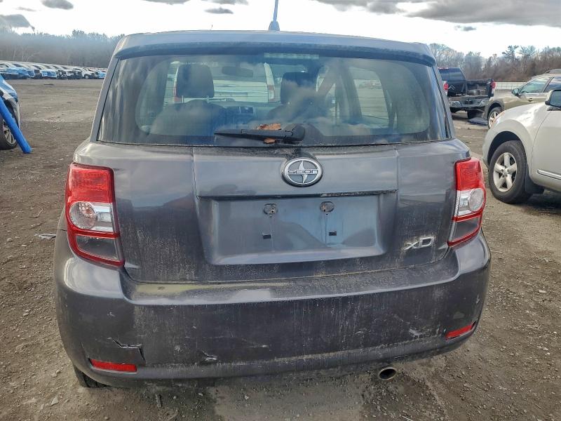 Photo 6 from auction – 2008 TOYOTA SCION XD with VIN JTKKU10438J015015