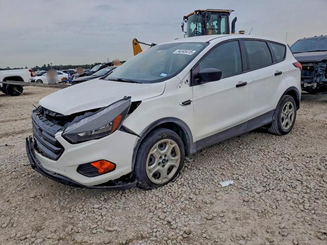 FORD ESCAPE 2019 with VIN 1FMCU0F70KUB30812 - Photo from auction