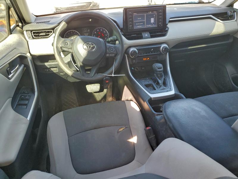 Photo 8 from auction – 2019 TOYOTA RAV4 XLE with VIN 2T3W1RFVXKC004068