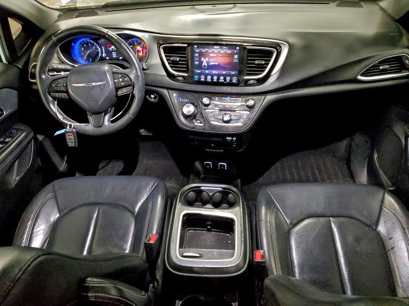 Photo 8 from auction – 2018 CHRYSLER PACIFICA T with VIN 2C4RC1EG3JR352376