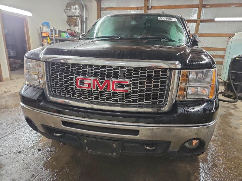Photo 5 from auction – 2013 GMC SIERRA K15 with VIN 1GTR2WE2XDZ239541