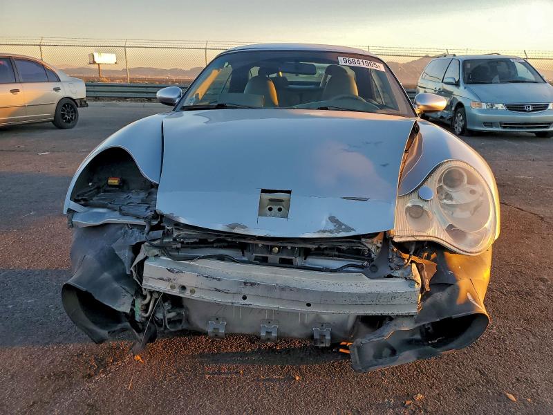 Photo 5 from auction – 2002 PORSCHE 911 CARRER with VIN WP0CA29962S652166