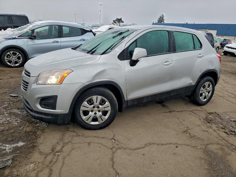 CHEVROLET TRAX 2016 with VIN KL7CJKSB5GB760618 - Photo from auction
