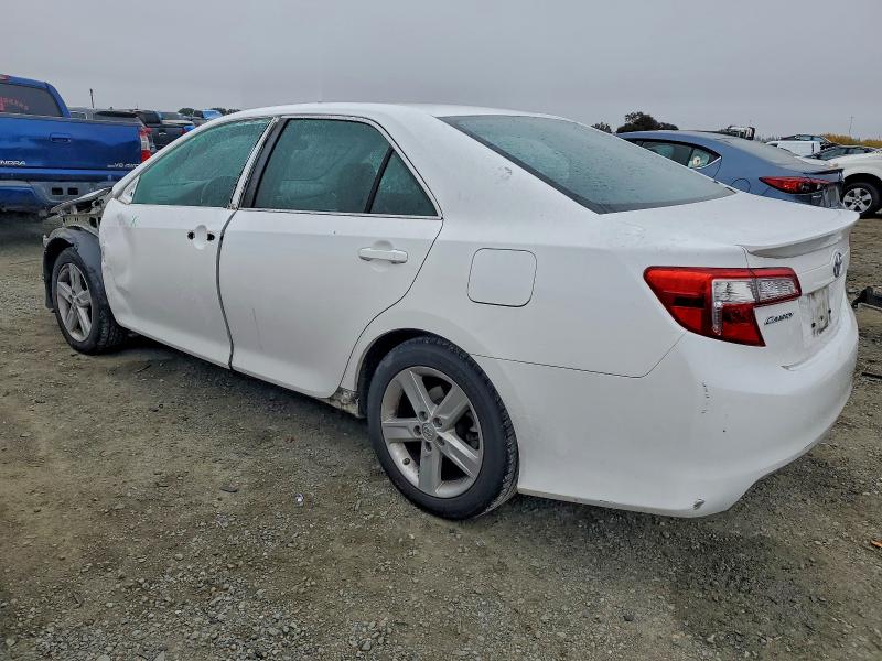 Photo 2 from auction – 2014 TOYOTA CAMRY L with VIN 4T1BF1FK9EU411057