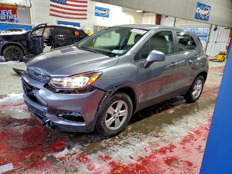 CHEVROLET TRAX LS 2020 with VIN 3GNCJKSB4LL183101 - Photo from auction