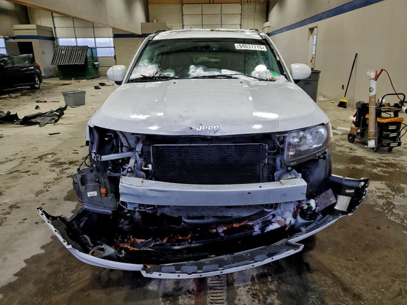 Photo 5 from auction – 2015 JEEP COMPASS LA with VIN 1C4NJDEB9FD427425