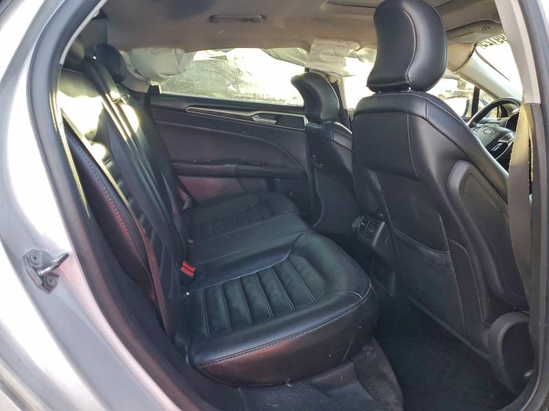 Photo 10 from auction – 2016 FORD FUSION SE with VIN 3FA6P0HD2GR195838