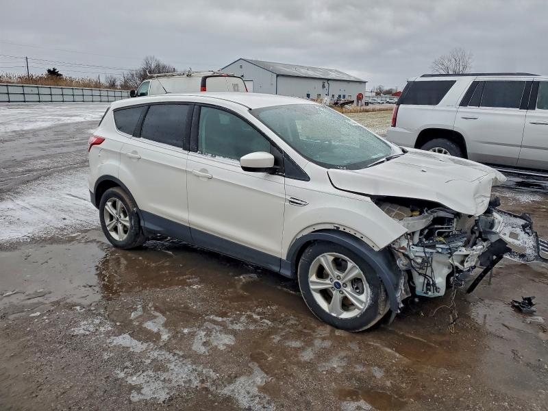 Photo 4 from auction – 2016 FORD ESCAPE SE with VIN 1FMCU0G92GUB05062