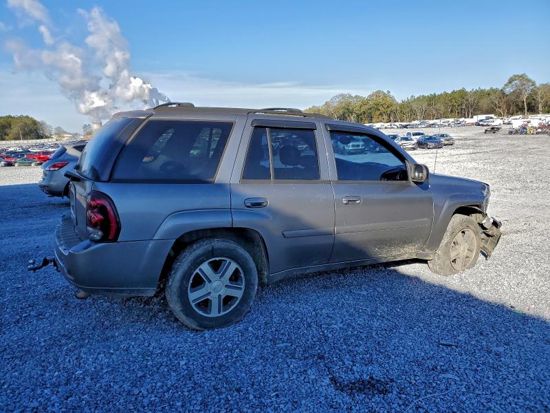 Photo 3 from auction – 2007 CHEVROLET TRAILBLAZE with VIN 1GNDT13S872123563