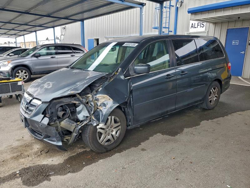 HONDA ODYSSEY 2005 with VIN 5FNRL38475B415316 - Photo from auction