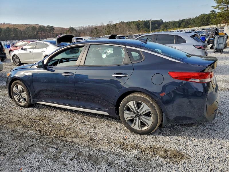Photo 2 from auction – 2017 KIA OPTIMA HYB with VIN KNAGU4LE3H5012270