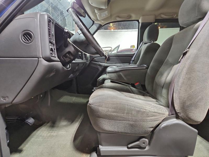Photo 7 from auction – 2004 CHEVROLET SILVERADO with VIN 1GCEC19T94E162752