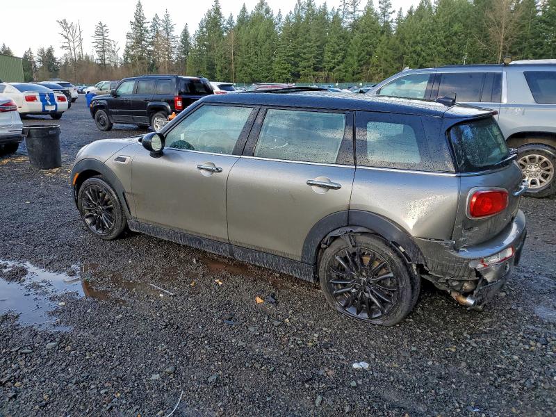 Photo 2 from auction – 2017 MINI COOPER CLU with VIN WMWLN5C58H2E32757
