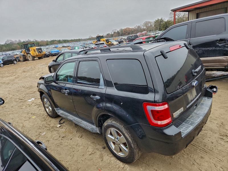 Photo 3 from auction – 2011 FORD ESCAPE XLT with VIN 1FMCU9DG7BKA31049