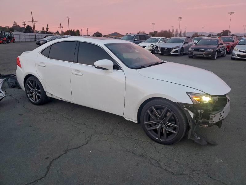 Photo 4 from auction – 2017 LEXUS IS 200T with VIN JTHBA1D22H5045722