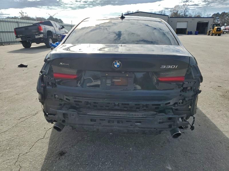Photo 6 from auction – 2020 BMW 330XI with VIN 3MW5R7J0XL8B04439