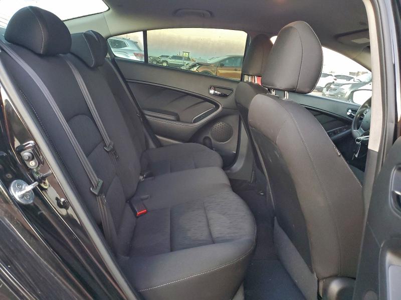 Photo 10 from auction – 2016 KIA FORTE LX with VIN KNAFK4A62G5559252