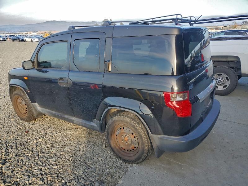 Photo 2 from auction – 2011 HONDA ELEMENT LX with VIN 5J6YH2H36BL004720