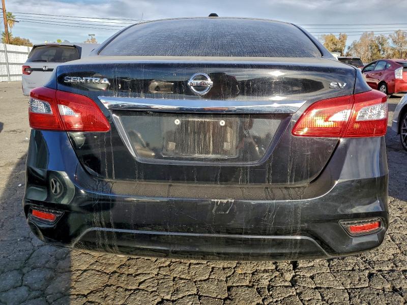 Photo 6 from auction – 2019 NISSAN SENTRA S with VIN 3N1AB7AP3KL607182