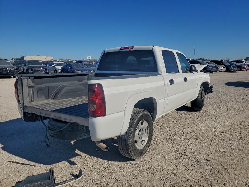 Photo 3 from auction – 2006 CHEVROLET SILVERADO with VIN 2GCEK13T961210119