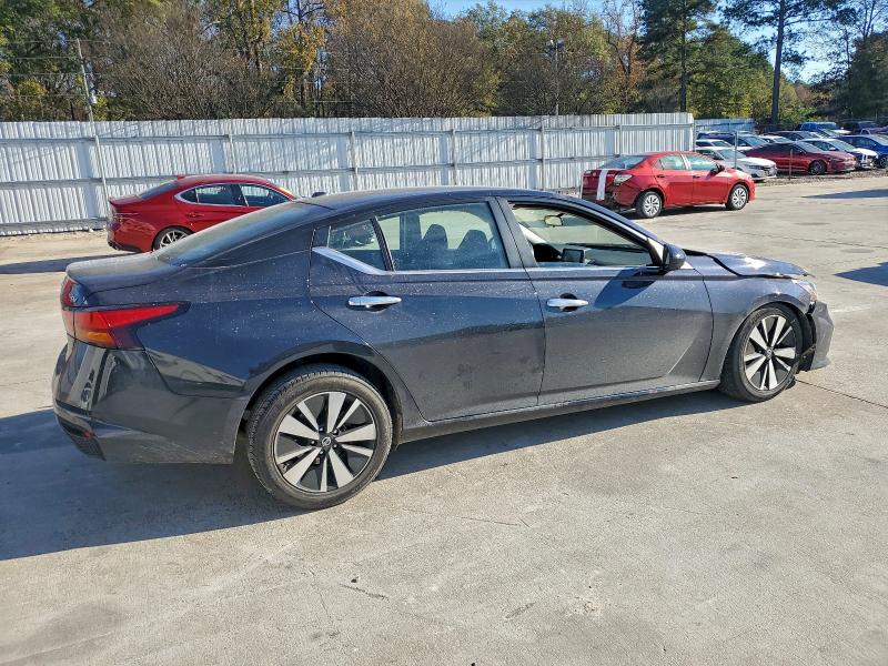 Photo 3 from auction – 2022 NISSAN ALTIMA SV with VIN 1N4BL4DVXNN344285