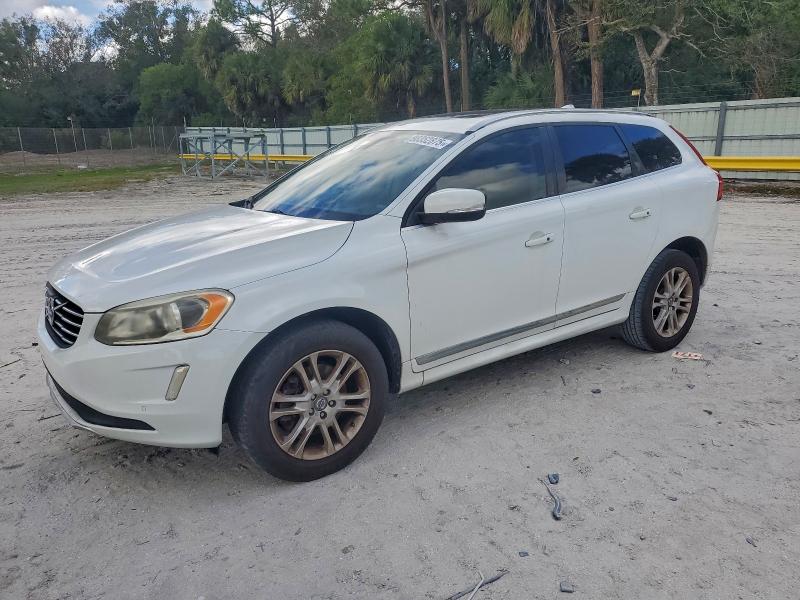 VOLVO XC60 T5 PR 2015 with VIN YV440MDKXF2678723 - Photo from auction