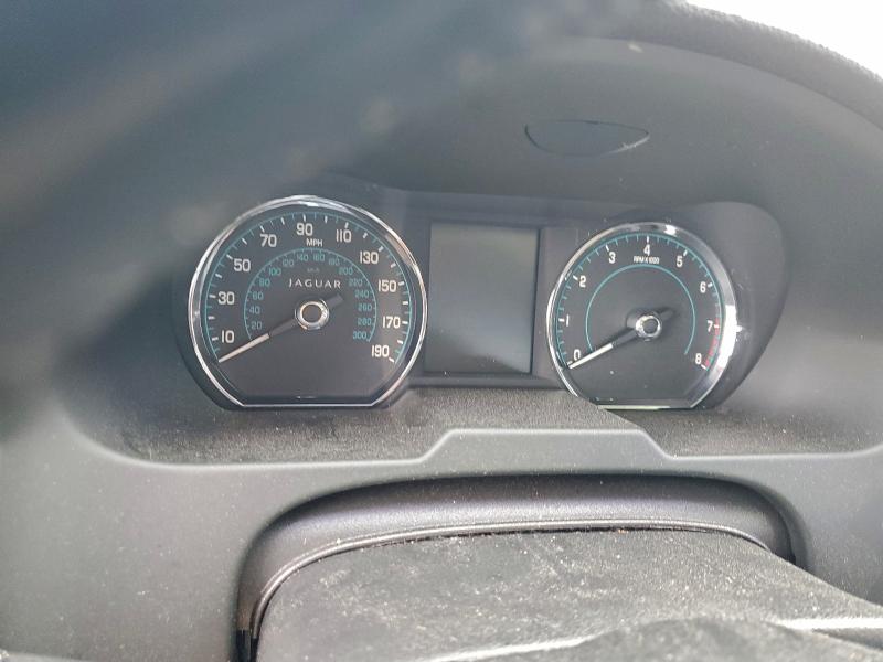 Photo 9 from auction – 2013 JAGUAR XF with VIN SAJWJ0EF1D8S89290